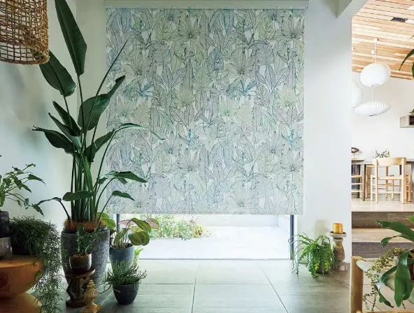 ロールスクリーン